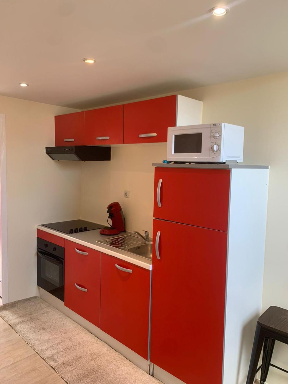Studio Meuble Dans Une Maison Limay Ngoại thất bức ảnh